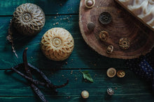 Cargar imagen en el visor de la galería, Gift Box
